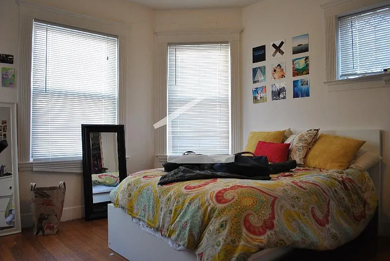 4 bed, 1500 sqft, $5,000 — Photo 3