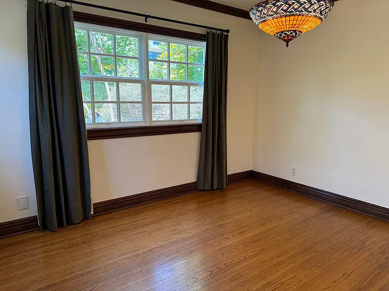 1312 S Orange Grove Ave — Photo 18