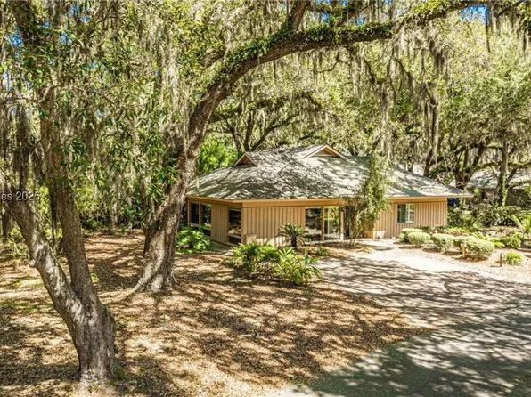 1 Indigo Ln, Hilton Head Island, SC 29928