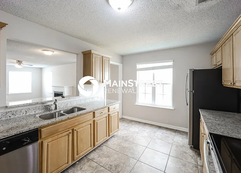 6117 Hickory Lane Dr — Photo 5