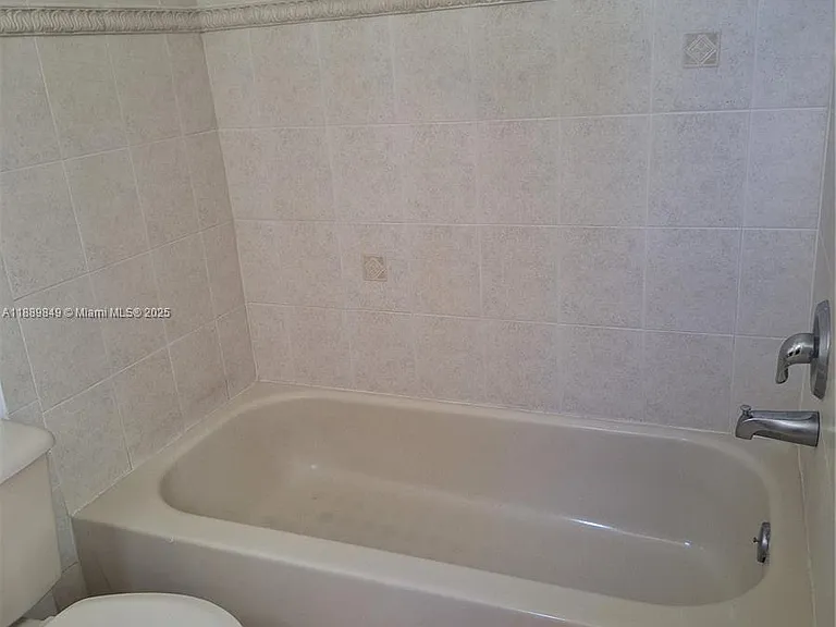 6621 Winfield Blvd #1 — Photo 31