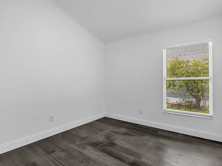 608 Bridge Creek Blvd — Photo 23