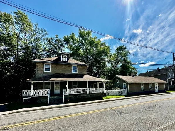 820 Ringwood Ave, Wanaque Boro, NJ 07420