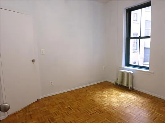 Rented by City & Suburban | media 25