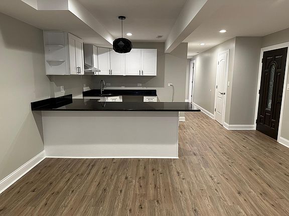 3rd image of 1029 N Laramie Ave #B