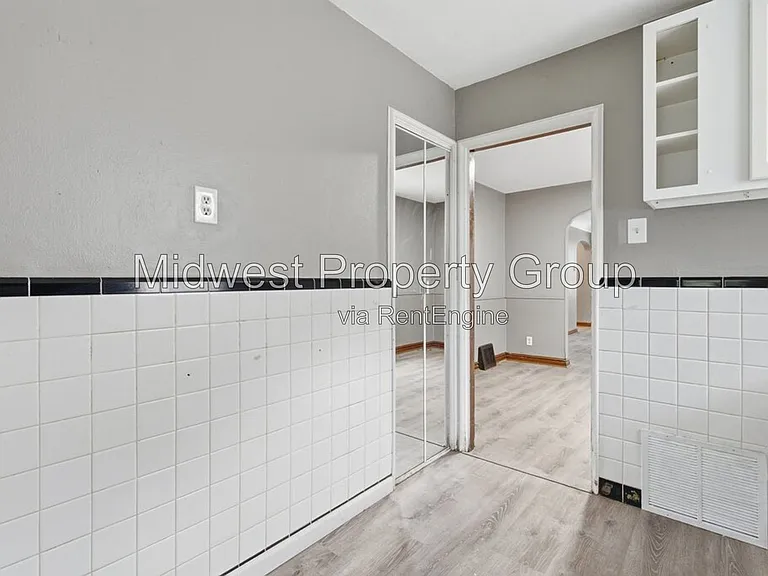 249 S Hartnett Ave — Photo 8