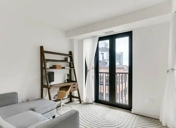 123 Portland St #608 — Photo 6