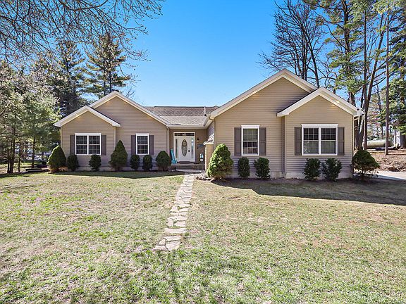 2nd image of 8441 N Horsehead Lake Dr