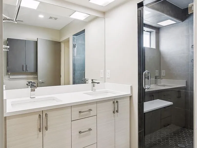 1386 Zenobia St — Photo 31