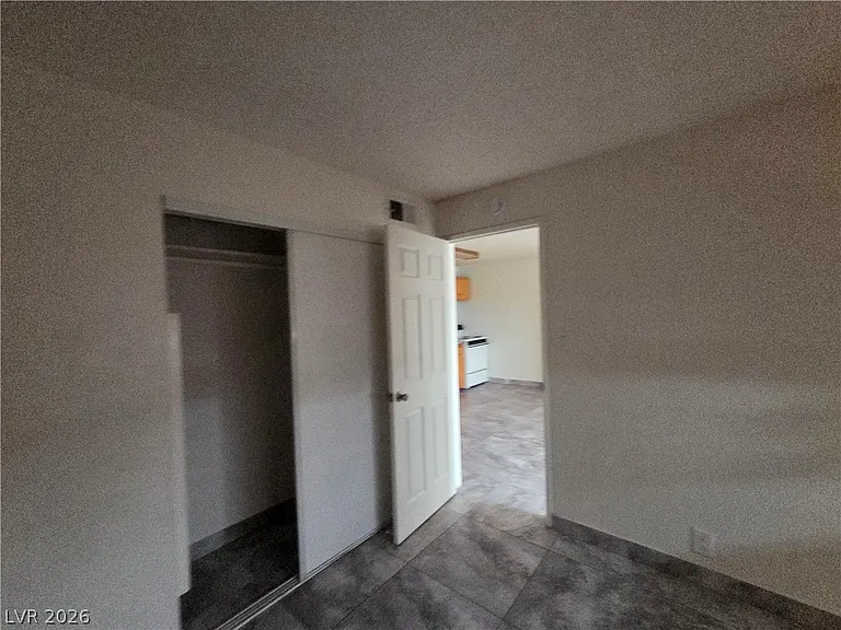 3712 Royal Crest St #6 — Photo 11