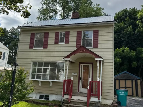 17623 Heisterboro Rd, Hagerstown, MD 21740