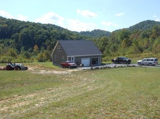 520 Skating Rink Rd, Bluefield, WV 24701