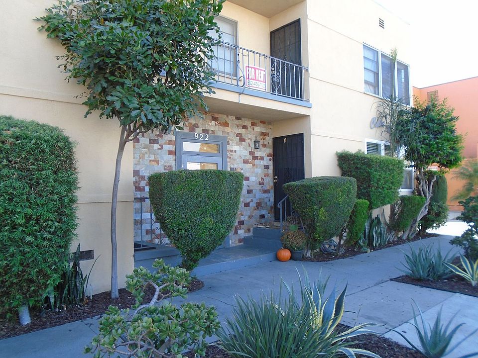 1st image of 922 E 2nd St APT 3