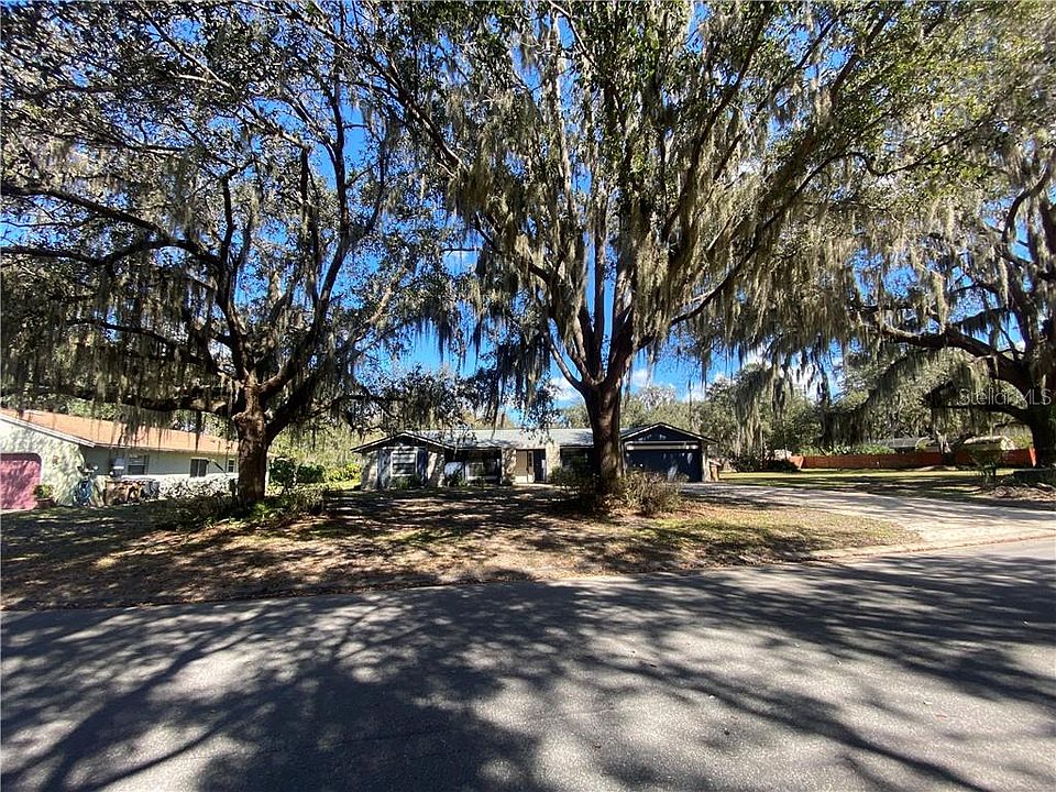 1st image of 1627 Regal Oak Dr