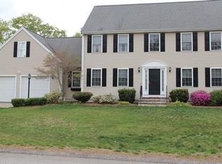 115 Old Wood Rd, North Attleboro, MA 02760