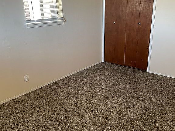 4th image of 2216 Bellamah Dr