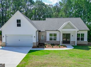 125 Rains Rd, Jefferson, GA 30549