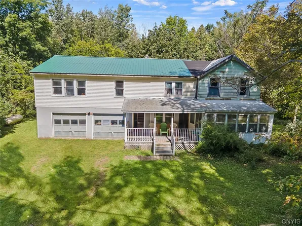 112 Stock Rd, Hannibal, NY 13074