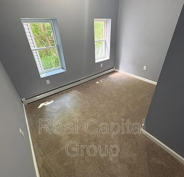 44 Alexander St #1 — Photo 6