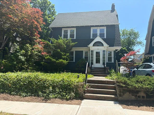 191 Wood St — Photo 1