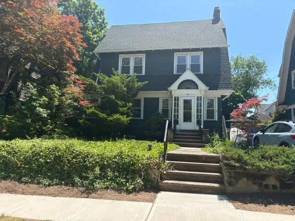 191 Wood St, Rutherford, NJ 07070