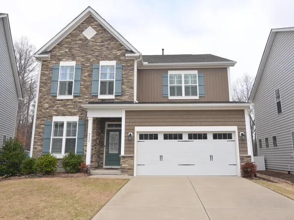 311 Silverhawk Ln, Durham, NC 27703