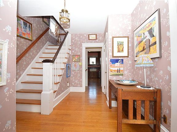 3rd image of 114 Wood St