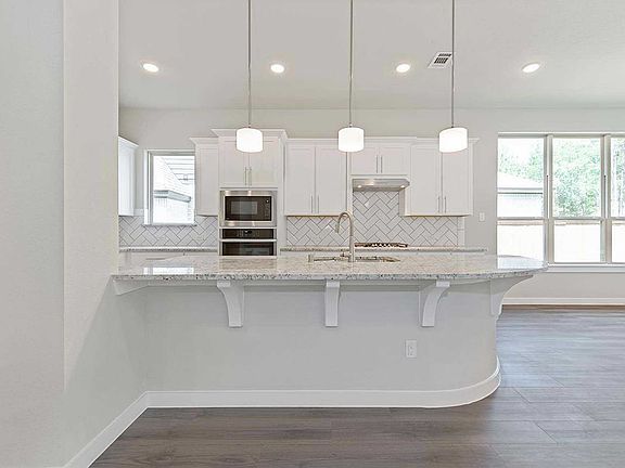 2nd image of 117 Stella Iris Ln