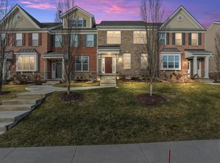 2874 Hardwick Rd, Ann Arbor, MI 48105