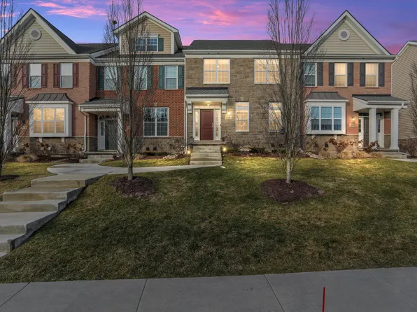 2874 Hardwick Rd, Ann Arbor, MI 48105