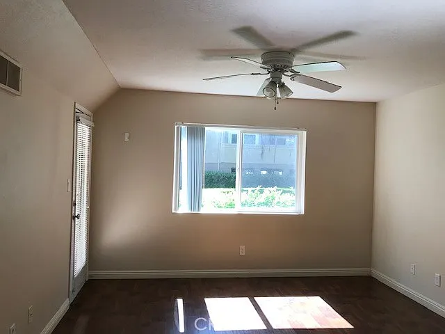 7405 Charmant Dr #1925 — Photo 5