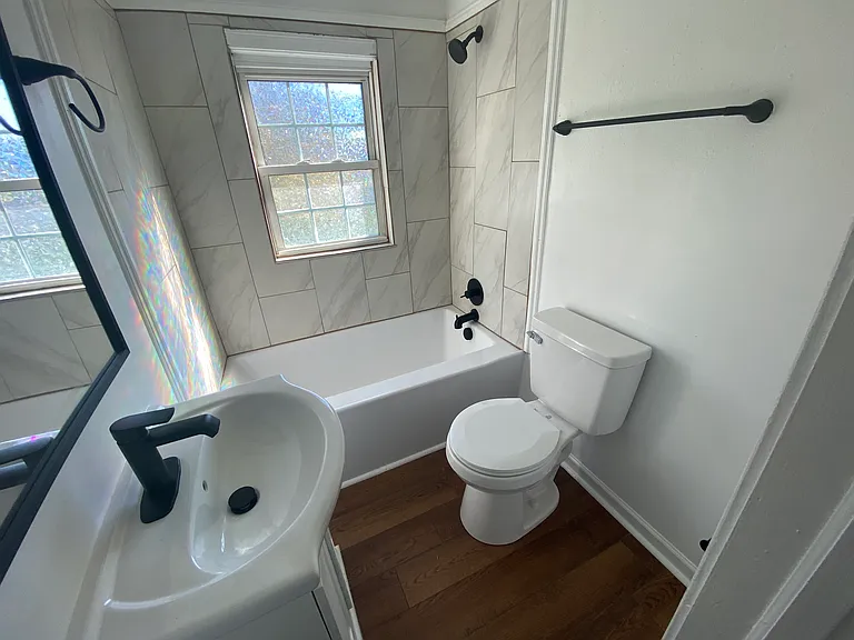 5209 Poston Ln #B — Photo 24