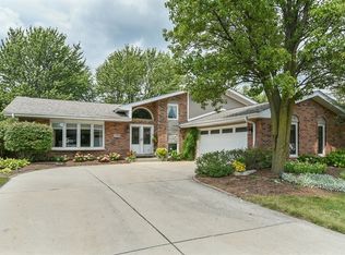17550 Iroquois Trce, Tinley Park, IL 60477
