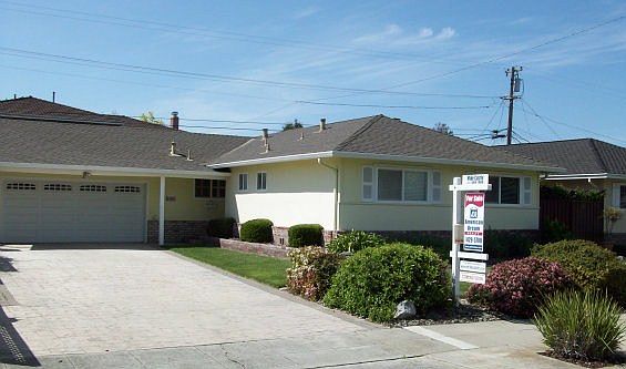 1st image of 3193 Vistamont Dr