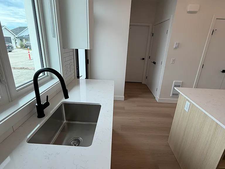 100 Grange Dr #48 — Photo 6