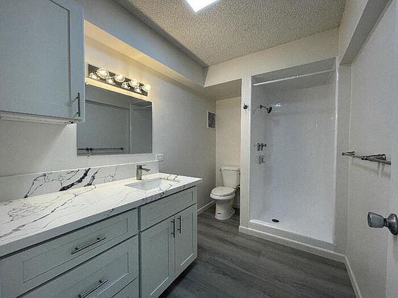 5th image of 1550 Punahou St #1006