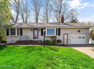3 Tyler St, Latham, NY 12110