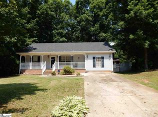 29 Webb Creek Ct, Travelers Rest, SC 29690