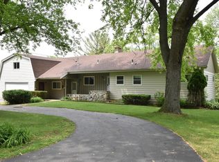 N11W28892 Northview Rd, Waukesha, WI 53188
