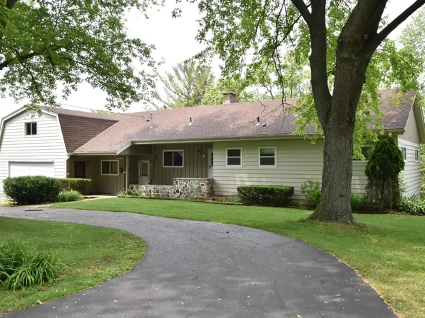 N11W28892 Northview ROAD, Waukesha, WI 53188