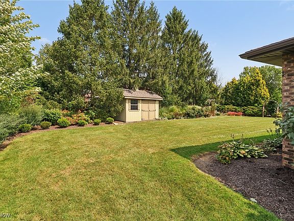 2nd image of 9680 Cedarwood Dr