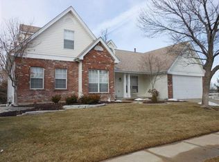 1303 Norwood Hills Dr, O'Fallon, MO 63366