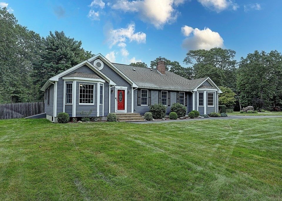 214 Agricultural Ave Rehoboth MA 02769 Zillow