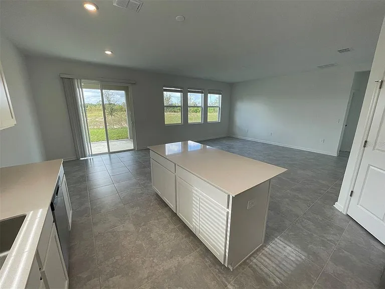608 Daring Dr — Photo 13