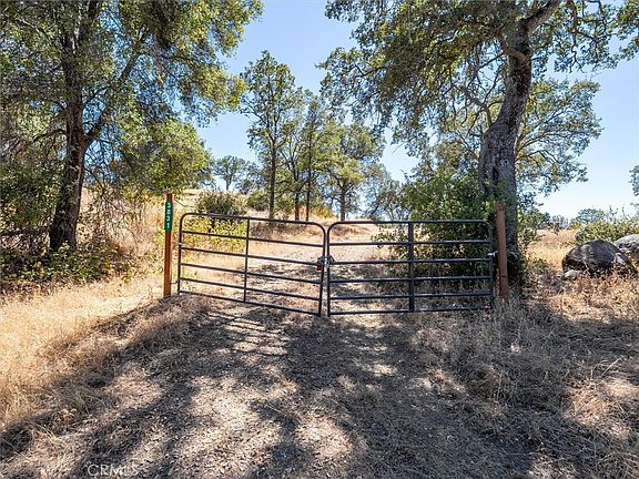 2nd image of 3831 Broncho Hollow Ln #D