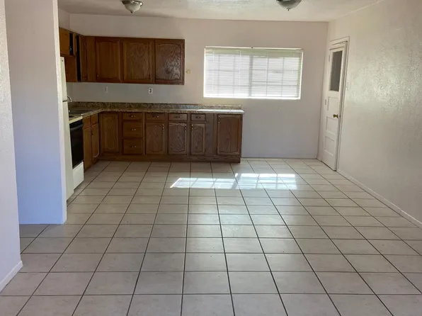 1850 Chilton Dr, Las Cruces, NM 88001