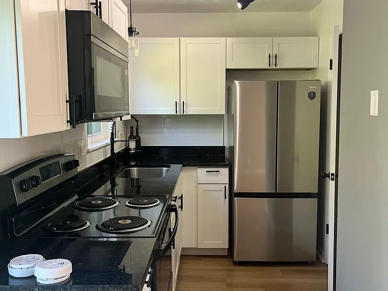 178 Dulwich Dr — Photo 16