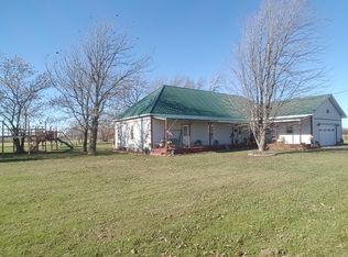 144 E 680th Ave, Farlington, KS 66734