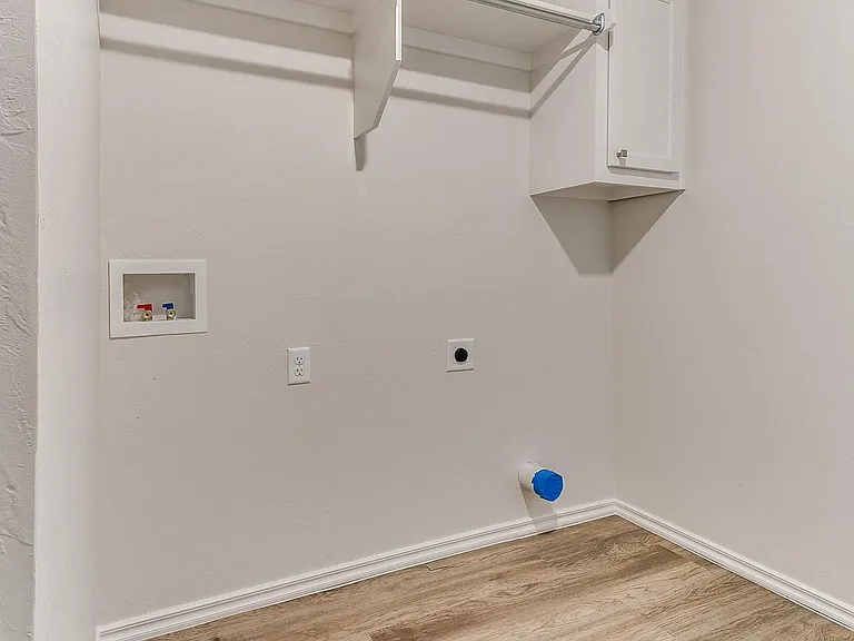 3801 Franks Way — Photo 50