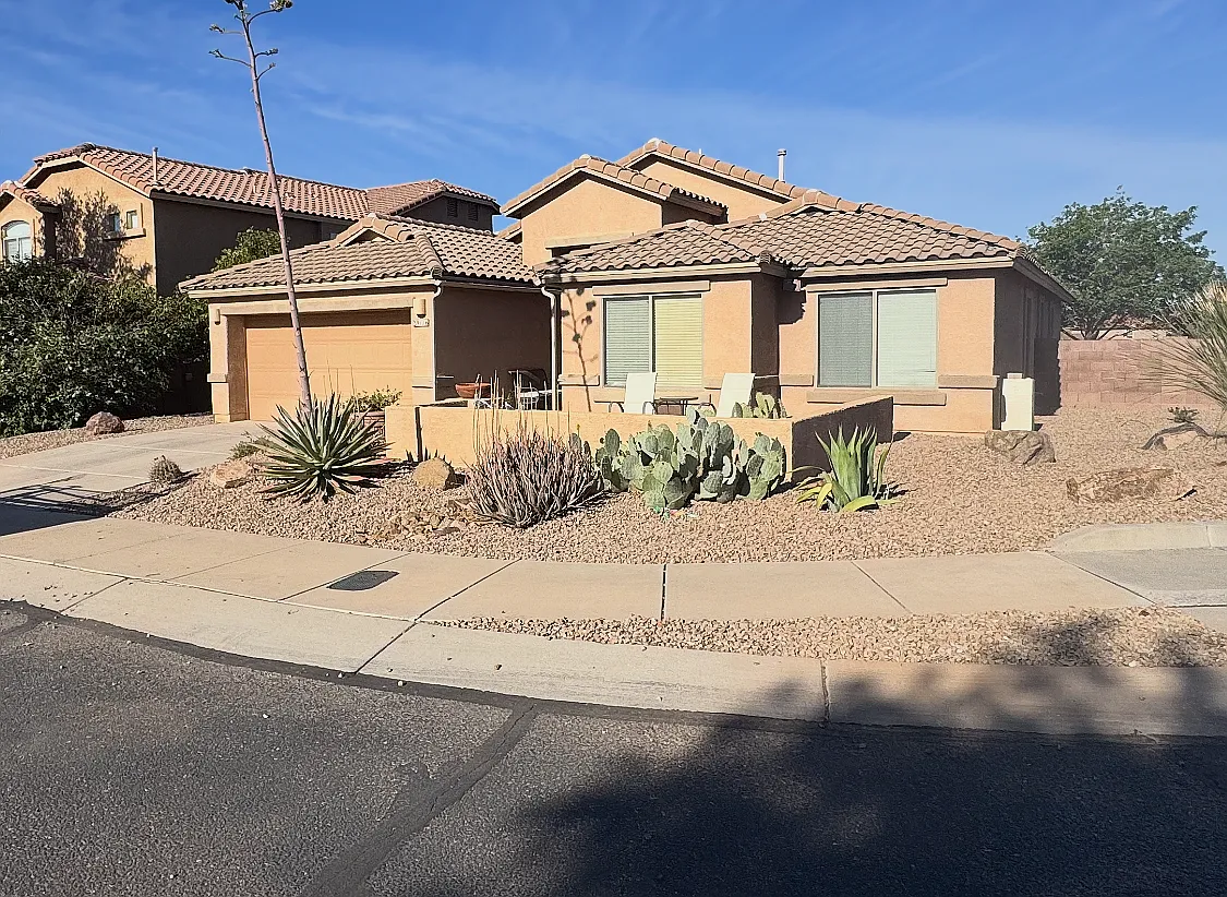 Building Photo - 39116 S Quick Trot Dr